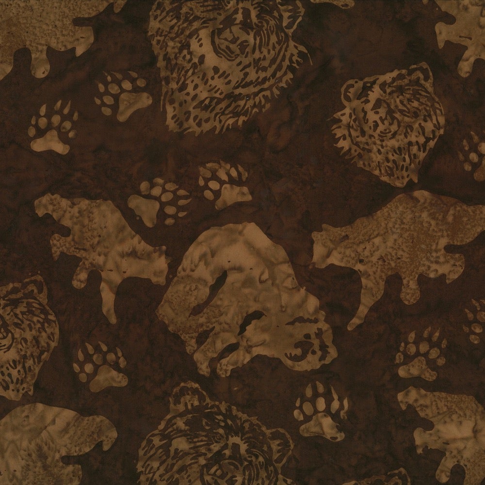 Hoffman Fabrics Brown Alaskan Bears Batik Fat Quarter J2432-6-Brown