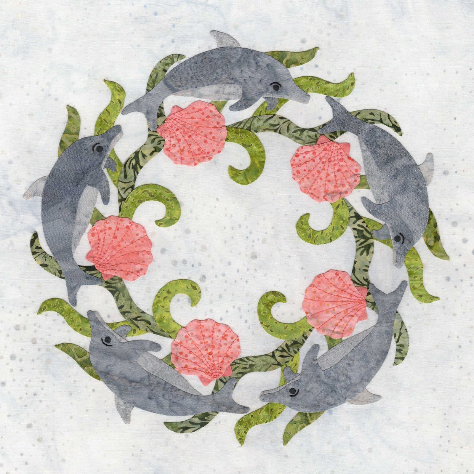 P3-2410 Dolphin Wreath Block 10