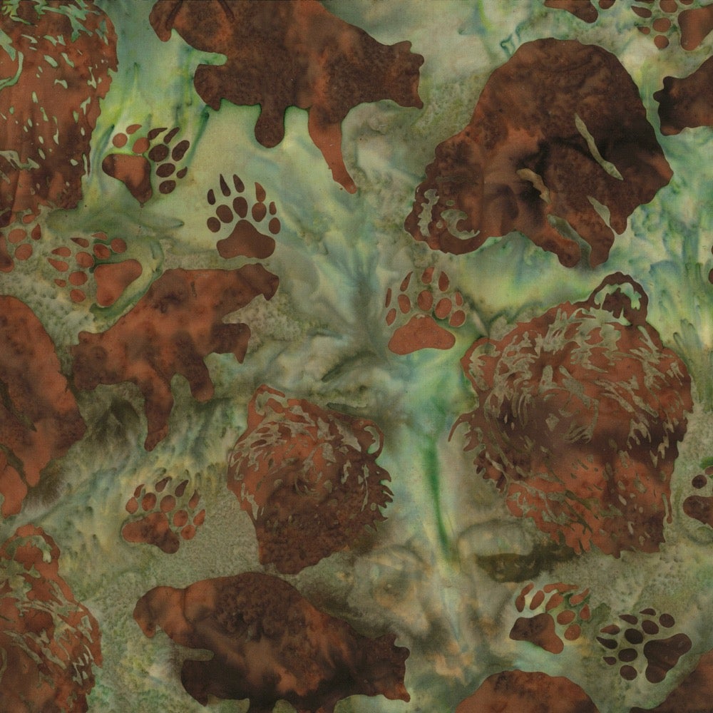 Hoffman Fabrics Olive Alaskan Bears Batik Fat Quarter J2432-96-Olive